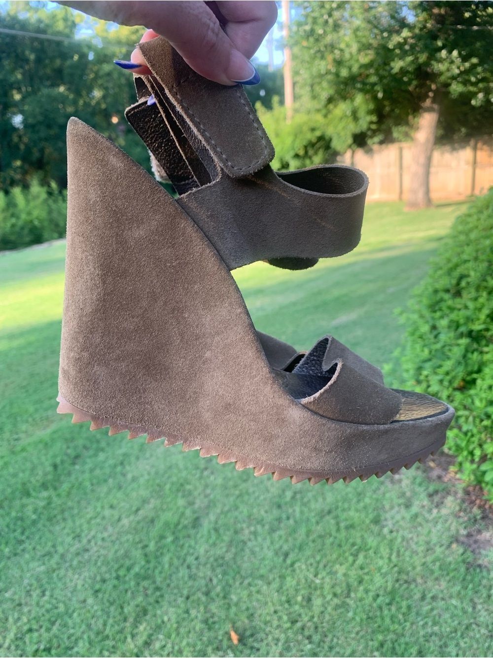 Pedro Garcia Suede Slingback Heeled Sandals - Picture 2 of 5